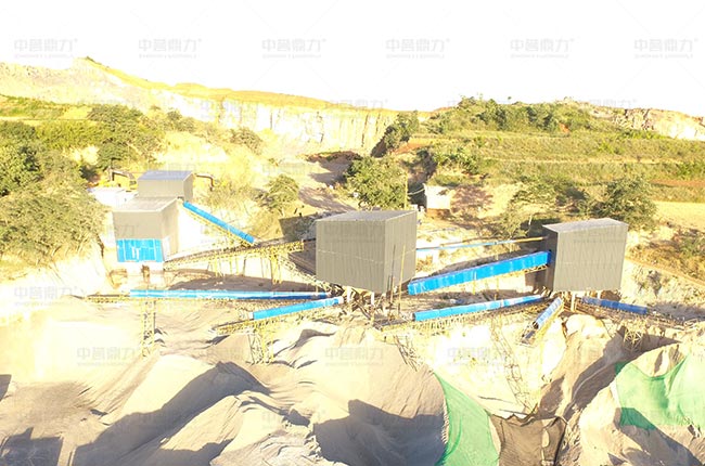 三門峽時(shí)產(chǎn)300噸砂石生產(chǎn)線