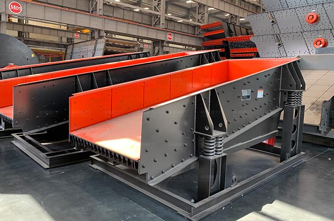 GZD960×3800振動(dòng)給料機(jī)