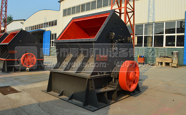 石料破碎機(jī)設(shè)備/錘式破碎機(jī) 石料破碎機(jī)設(shè)備/錘式破碎機(jī)