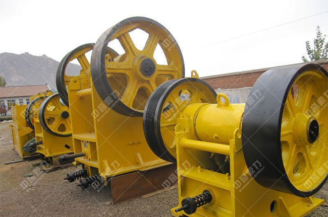 顎式破碎機(jī) 顎式破碎機(jī)