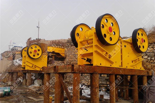 石灰石顎式破碎機