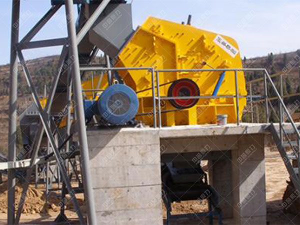 單轉(zhuǎn)子反擊式破碎機