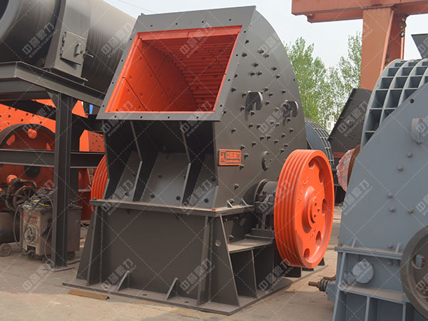 時產400噸磕石機